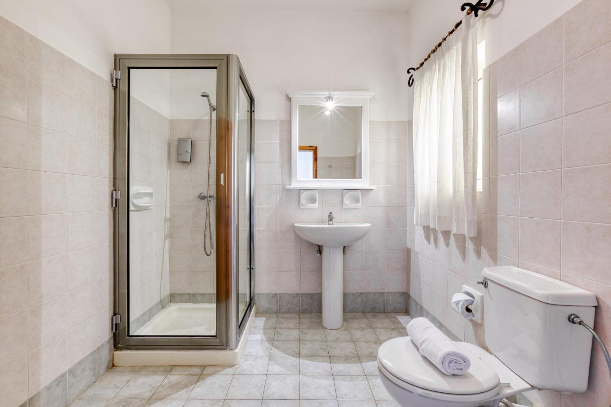 Ta Frenc Apartments Ghasri  Luaran gambar