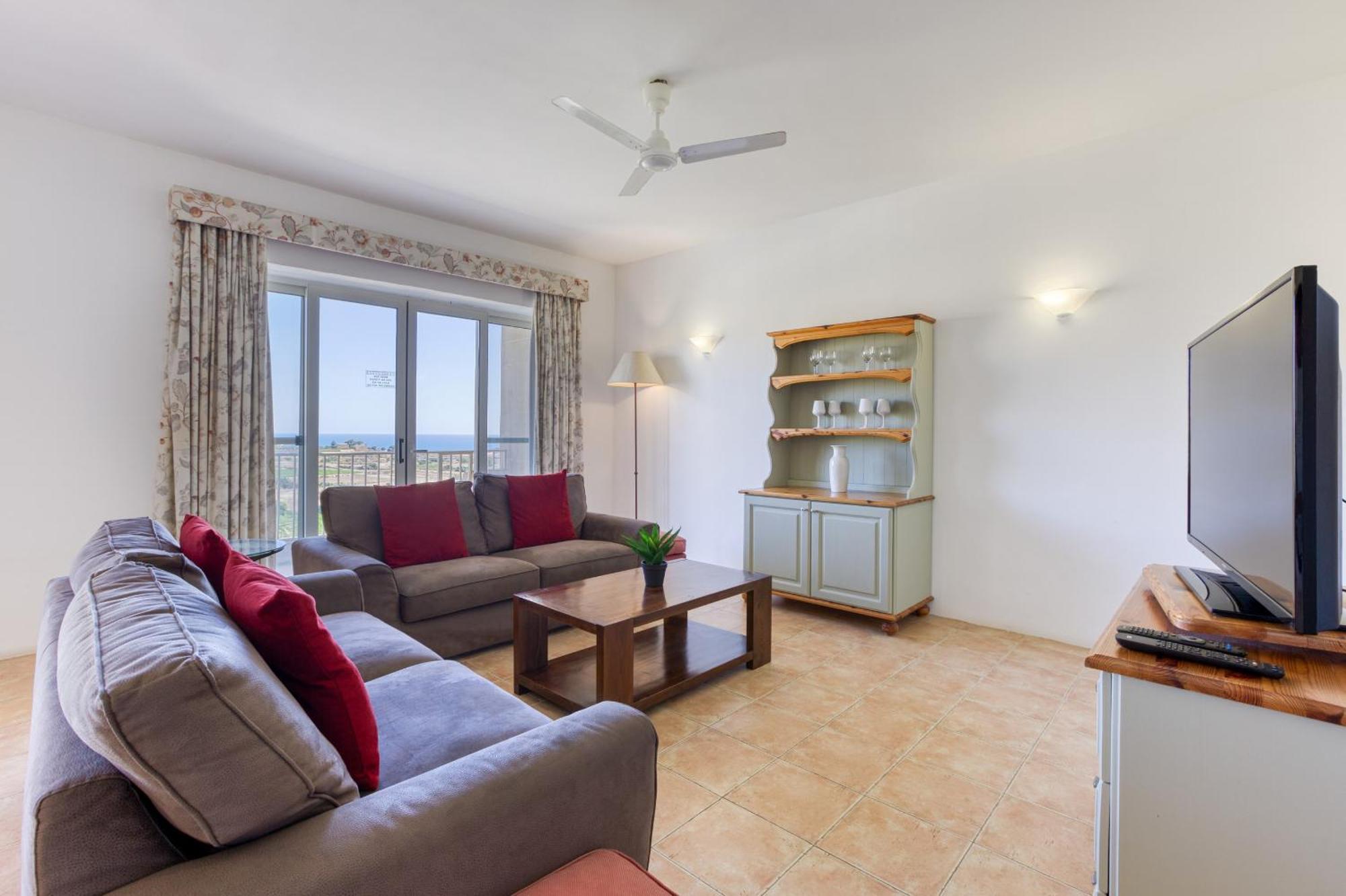 Ta Frenc Apartments Ghasri  Luaran gambar